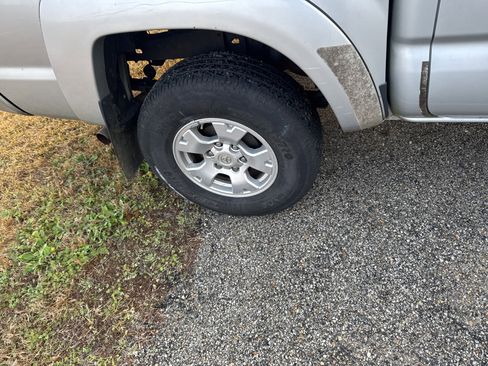 Used 2008 Toyota Tacoma PreRunner image 7