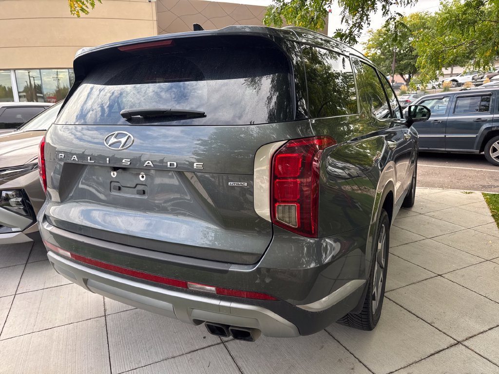 Used 2023 Hyundai Palisade SEL AWD/4WD image 11