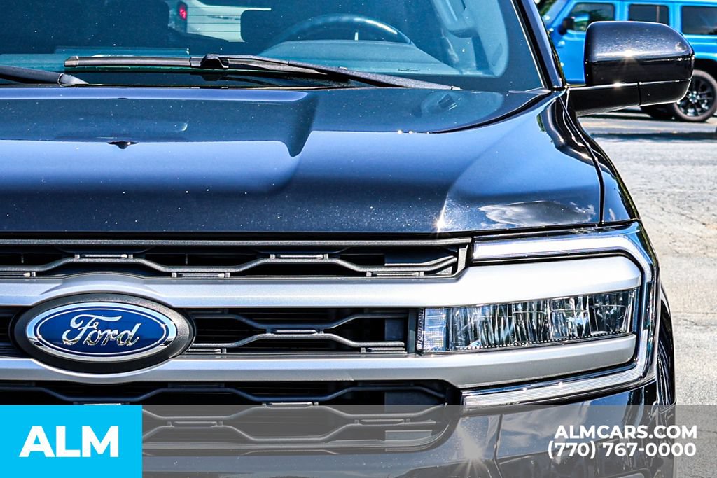 Used 2024 Ford Expedition XLT RWD image 14