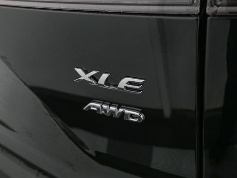 New 2026 Toyota Corolla Cross XLE image 11