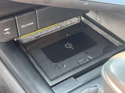 Used 2018 Toyota Camry SE w/ Audio Package FWD image 31