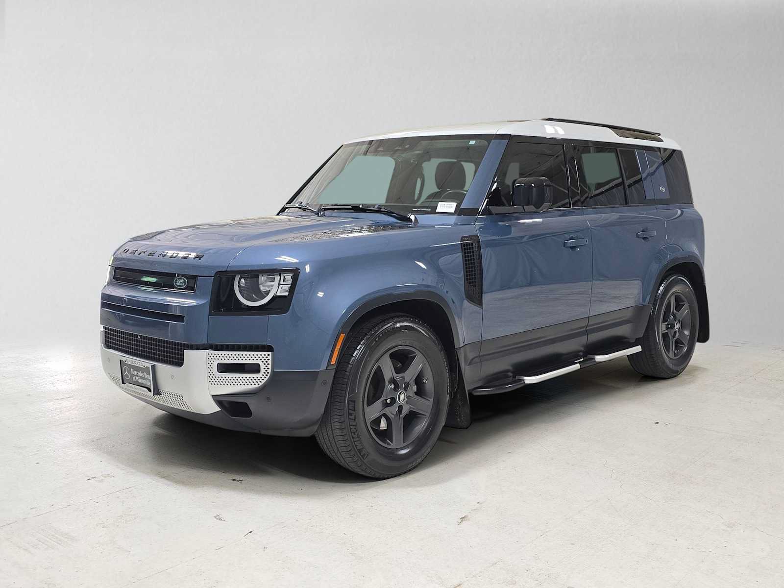 Used 2021 Land Rover Defender 110 S AWD/4WD image 7