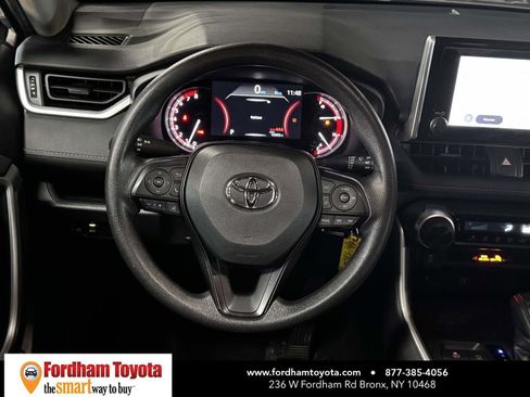 Used 2023 Toyota RAV4 LE AWD/4WD image 11