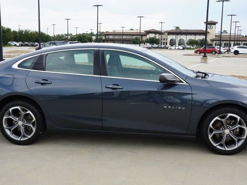 Used 2020 Chevrolet Malibu LT FWD image 4