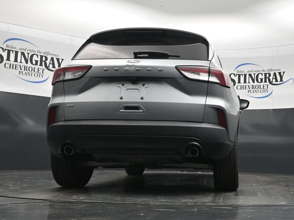 Used 2022 Ford Escape SE w/ SE Sport Appearance Package FWD image 40