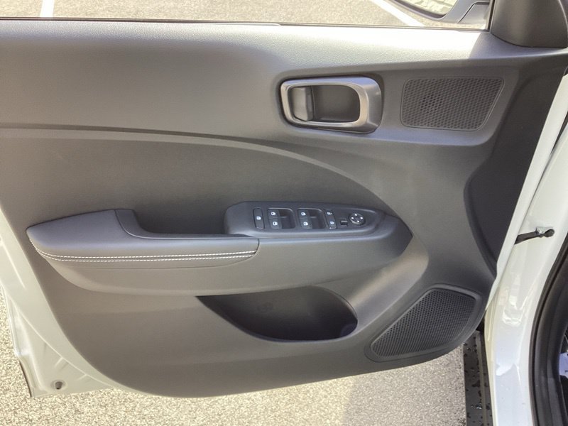 New 2026 Hyundai Venue SEL FWD image 21
