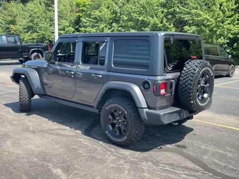 Used 2021 Jeep Wrangler Unlimited Sport AWD/4WD image 6