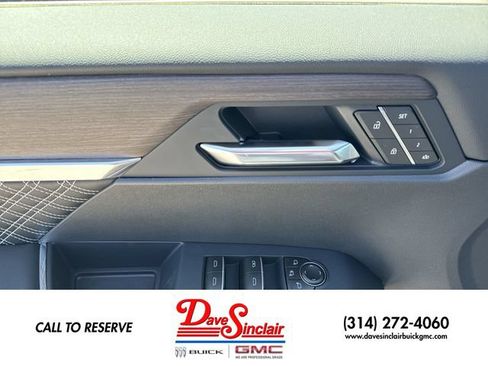 New 2026 GMC Acadia Denali w/ Super Cruise Package FWD image 13
