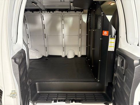 New 2026 Chevrolet Express 2500 w/ Driver Convenience Package RWD image 19