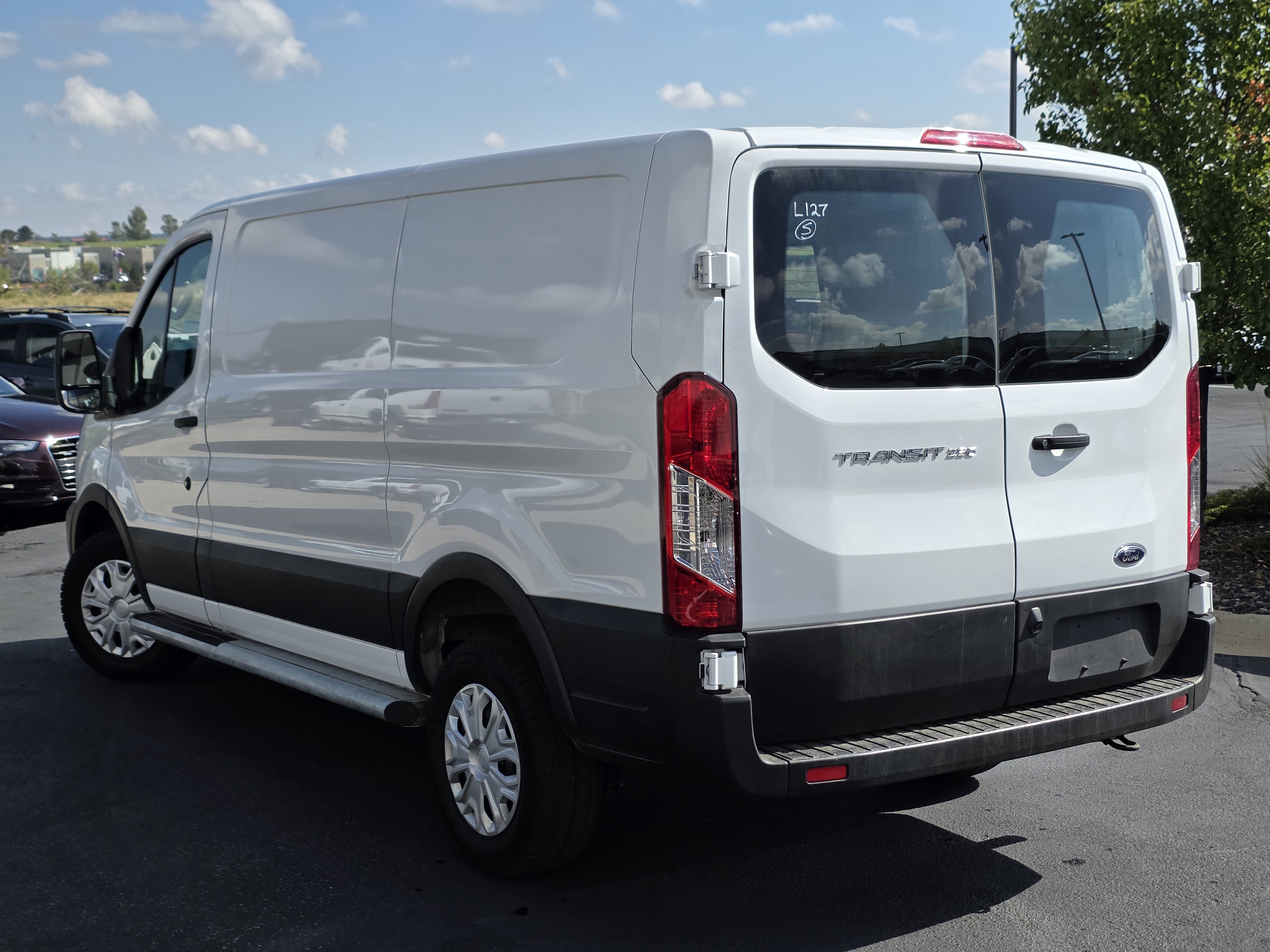 Used 2025 Ford Transit 250 Low Roof w/ Exterior Upgrade Package RWD image 5