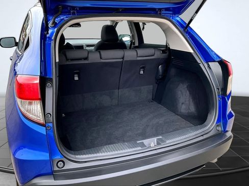 Used 2021 Honda HR-V EX image 19