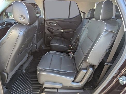 Used 2020 Chevrolet Traverse High Country w/ LPO, Cargo Package image 39
