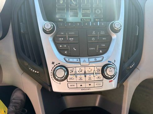 Certified 2014 Chevrolet Equinox LT AWD/4WD image 17