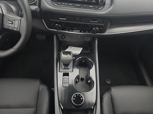 New 2026 Nissan Rogue SV w/ SV Premium Package image 11