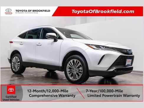 Certified 2024 Toyota Venza XLE AWD/4WD image 1