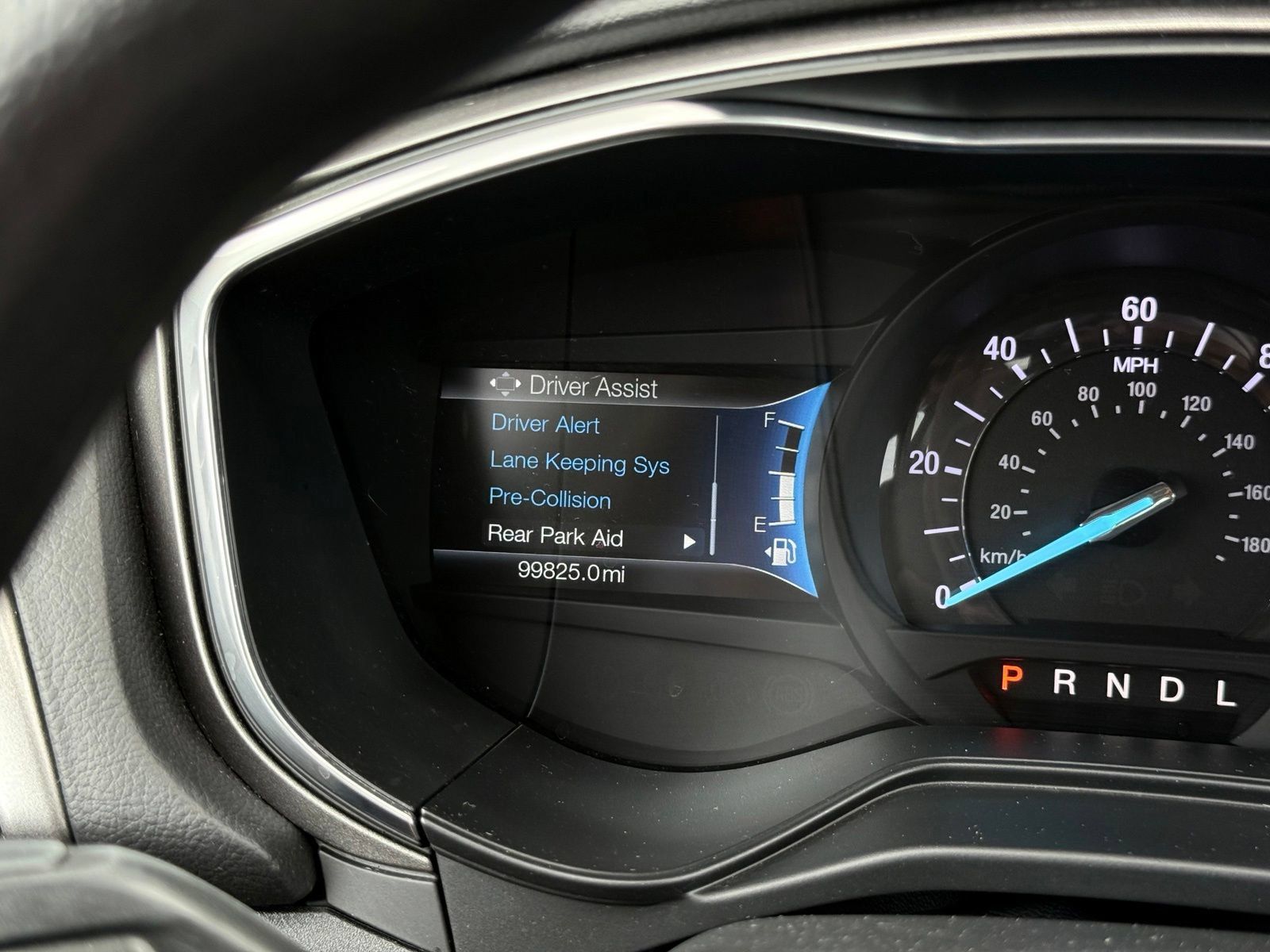 Used 2020 Ford Fusion SE FWD image 28