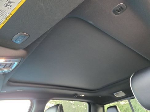 Used 2019 RAM 1500 Limited AWD/4WD image 16