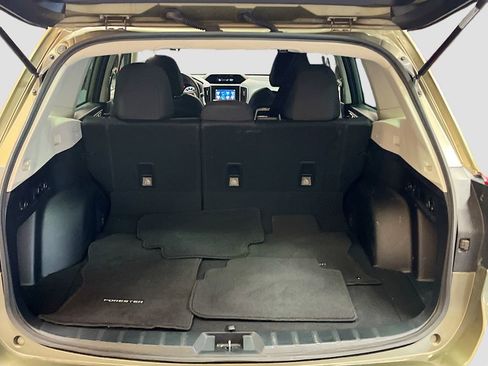 Used 2023 Subaru Forester Premium AWD/4WD image 26