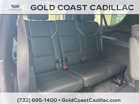 Certified 2024 Cadillac Escalade ESV Premium Luxury AWD/4WD image 13
