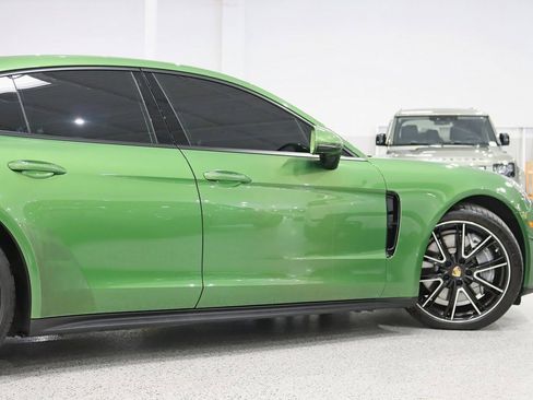 Used 2020 Porsche Panamera image 12