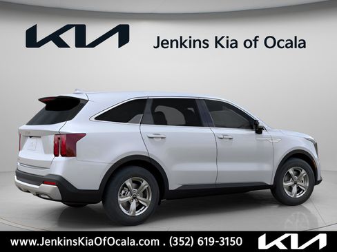 New 2026 Kia Sorento LX image 5
