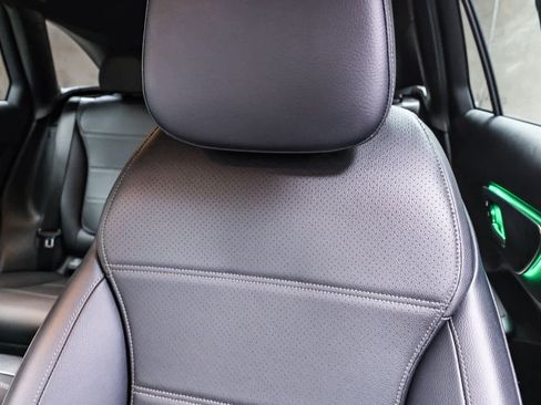 Certified 2025 Mercedes-Benz GLC 300 image 20