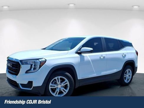 Used 2023 GMC Terrain SLE AWD/4WD image 1