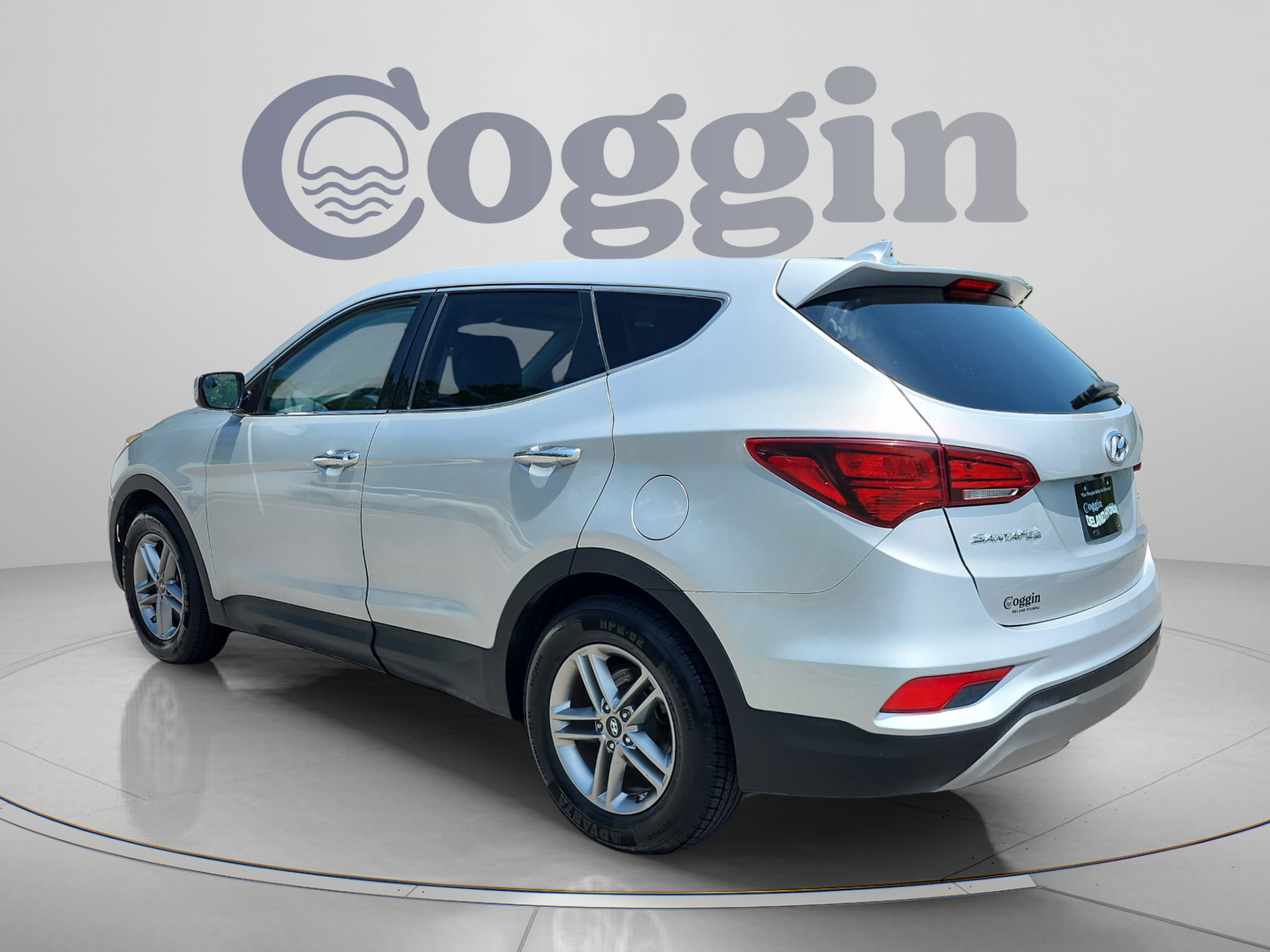 Used 2017 Hyundai Santa Fe Sport FWD image 3