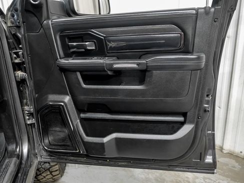 Used 2022 RAM 3500 Limited AWD/4WD image 44