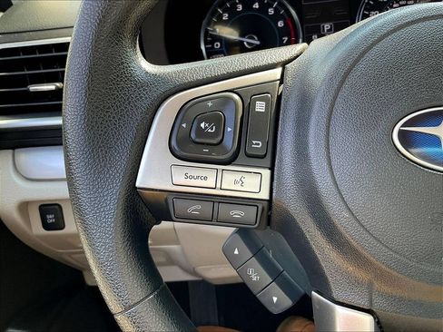 Used 2018 Subaru Forester 2.5i Premium AWD/4WD image 10