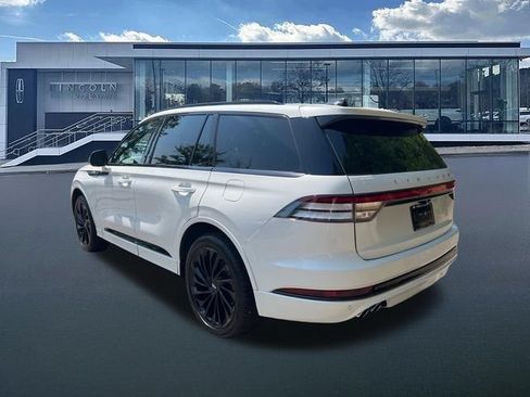 New 2026 Lincoln Aviator Reserve AWD/4WD image 5