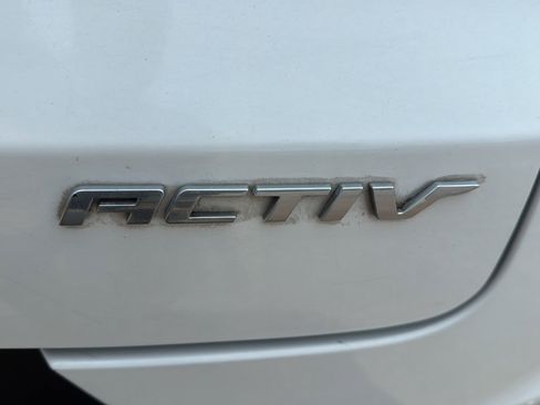 Used 2023 Chevrolet TrailBlazer ACTIV FWD image 44