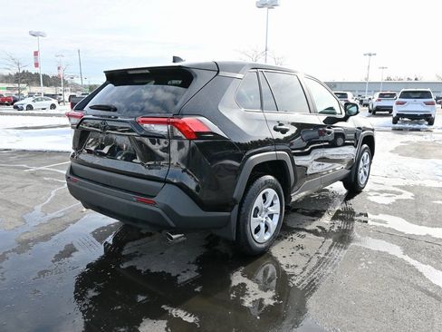 New 2025 Toyota RAV4 LE image 8