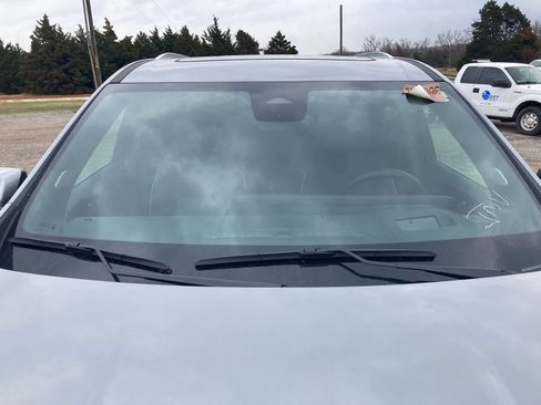 Used 2025 Buick Enclave Avenir w/ Super Cruise Package image 14