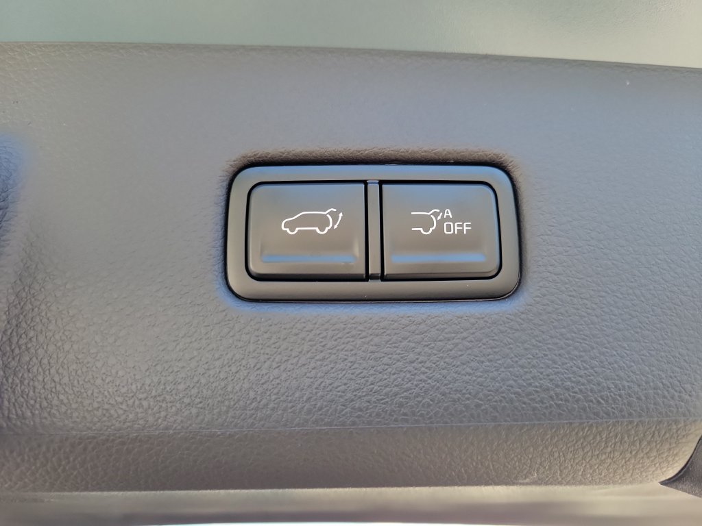New 2027 Kia Carnival EX FWD image 15