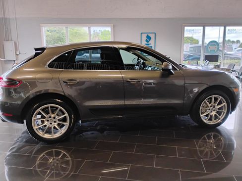 Used 2016 Porsche Macan S AWD/4WD image 11