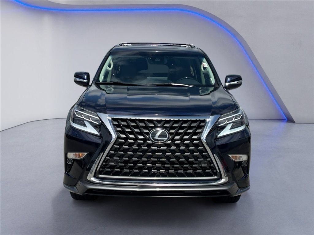 Used 2023 Lexus GX 460 Premium w/ Accessory Package AWD/4WD image 7
