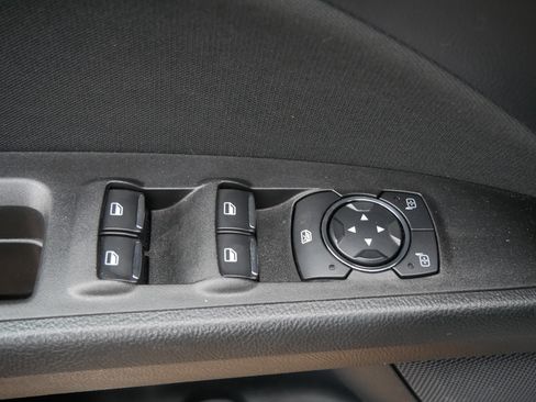 Used 2020 Ford Fusion SE image 21