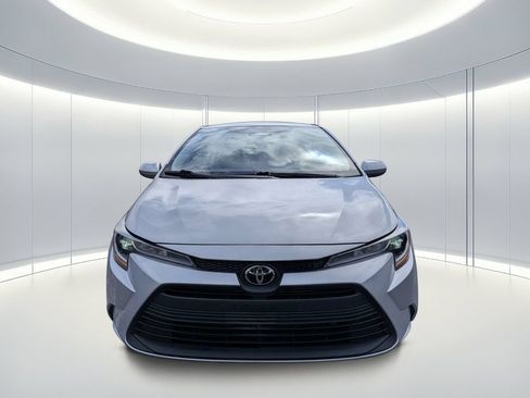 Used 2024 Toyota Corolla LE FWD image 8