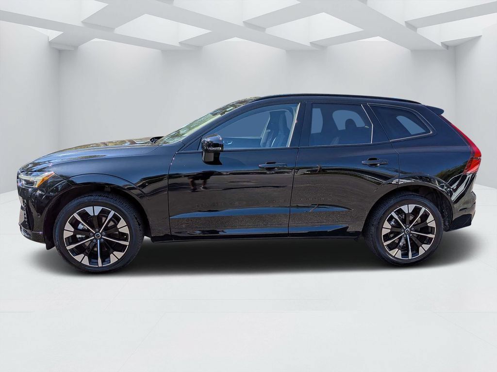 Certified 2026 Volvo XC60 B5 Plus AWD/4WD image 6