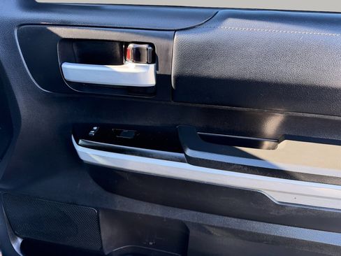 Used 2021 Toyota Tundra SR5 image 22