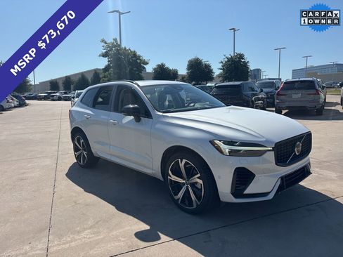 Certified 2024 Volvo XC60 T8 Ultimate w/ Protection Package Premier AWD/4WD image 3