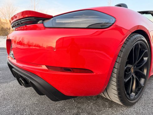 Used 2022 Porsche 718 Boxster Spyder image 34