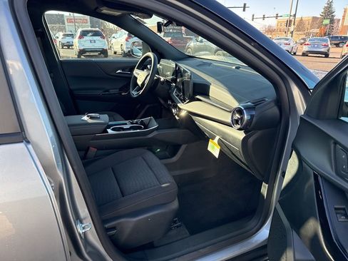 New 2026 Chevrolet Equinox LT w/ Safety and Technology Package image 35