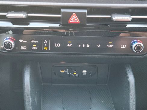 New 2026 Kia Sportage SX image 14