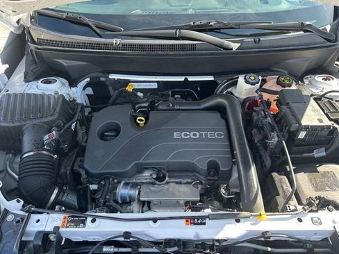 Used 2022 GMC Terrain AT4 w/ Infotainment Package II image 15