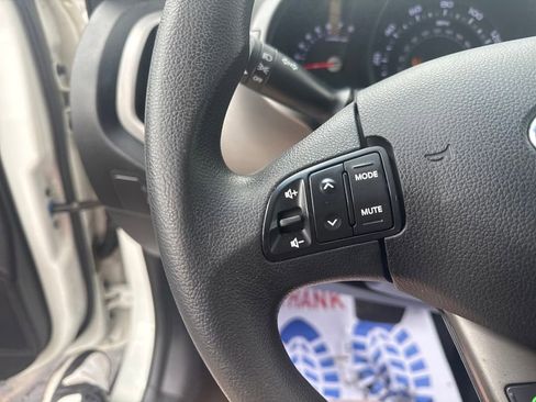Used 2014 Kia Sportage LX image 15