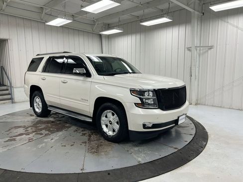 Used 2015 Chevrolet Tahoe LTZ AWD/4WD image 10