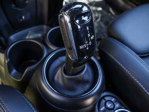 Used 2023 MINI Cooper S image 29