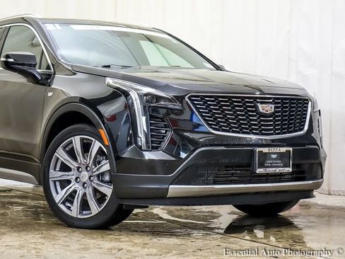 Certified 2021 Cadillac XT4 Premium Luxury AWD/4WD image 3